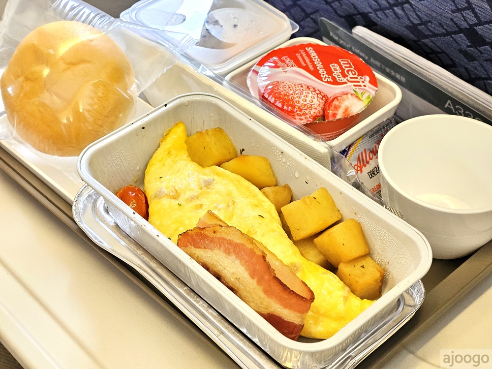 2026國泰航空 香港HKG-曼谷BKK 經濟艙飛機餐 開箱CX701/CX756
