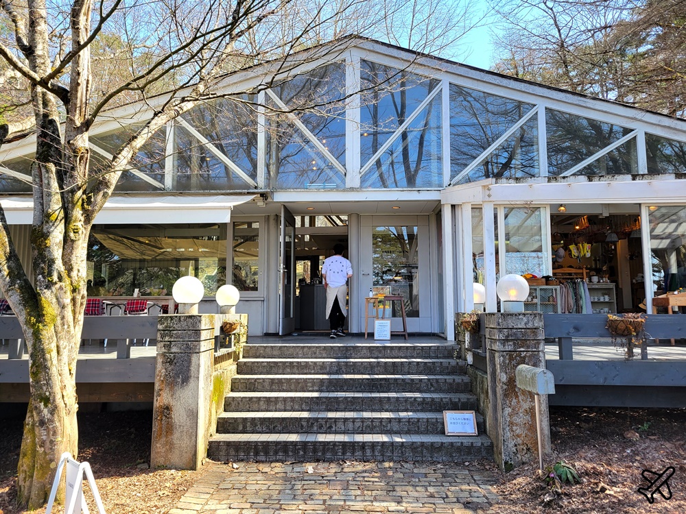 日本旅遊 山中湖美食 Paper Moon蛋糕店 森林系歐風咖啡廳