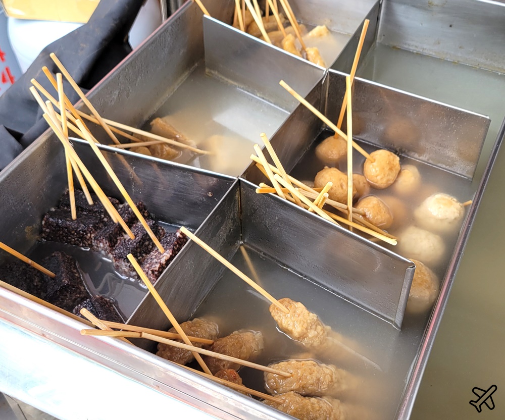 高雄美食 駁二無名黑輪攤、關東煮、鹹酥雞 駁二美食