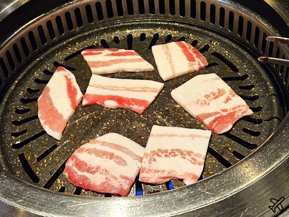 沖繩美食 琉苑 那霸國際通燒肉餐廳 石垣牛、和牛、阿古豬吃到飽 沖繩自由行推薦