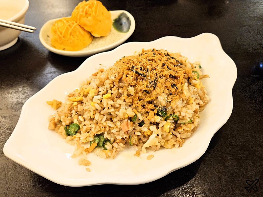 嘉義美食 香香素食 嘉義人推薦素食餐廳 有滷味、炸物與各種飯麵點