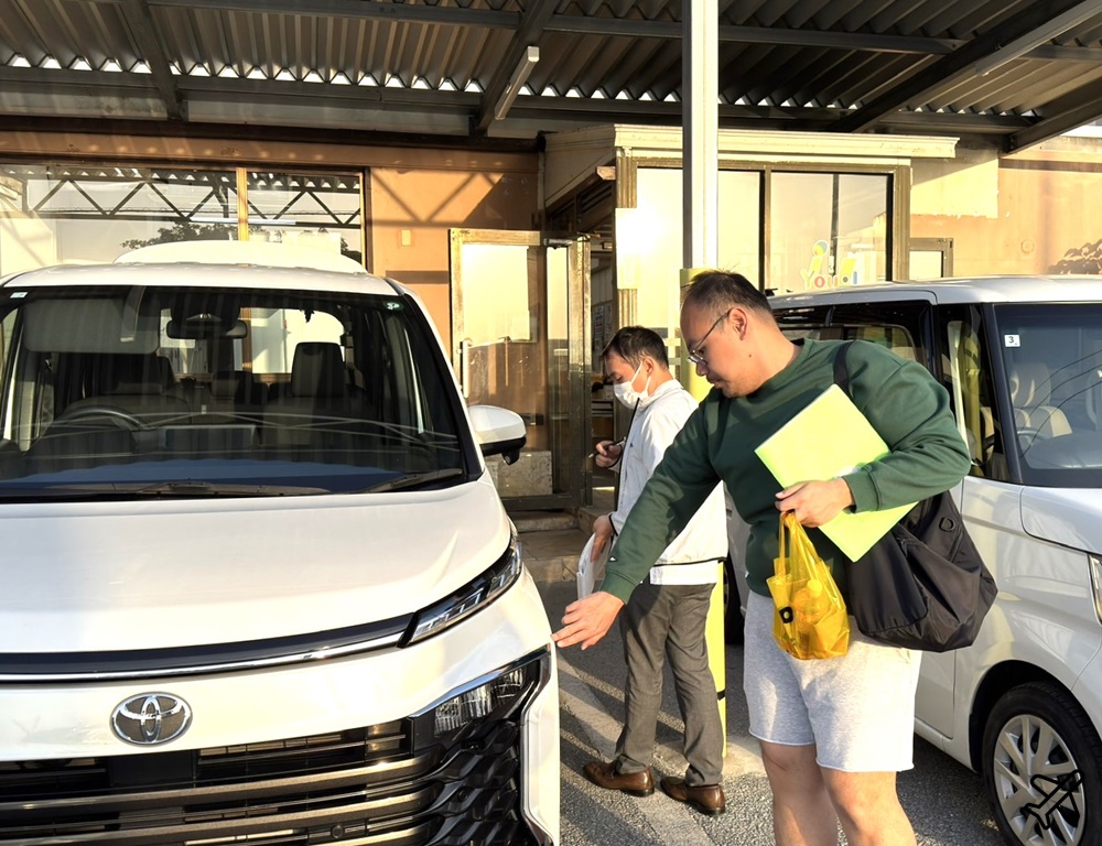 2026沖繩租車 TOYOTA VOXY 8人座 沖繩自由行 日本租車最方便