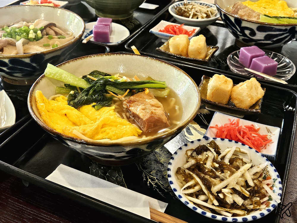2026沖繩美食 古民家食堂 濱比嘉島超人氣蕎麥麵