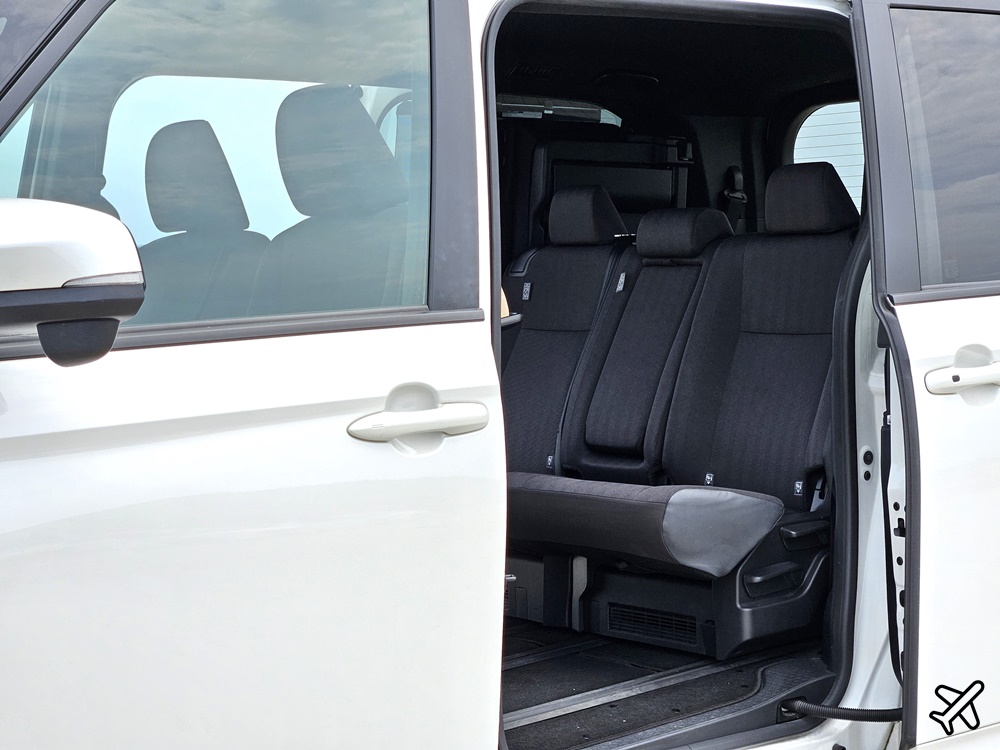 2026沖繩租車 TOYOTA VOXY 8人座 沖繩自由行 日本租車最方便