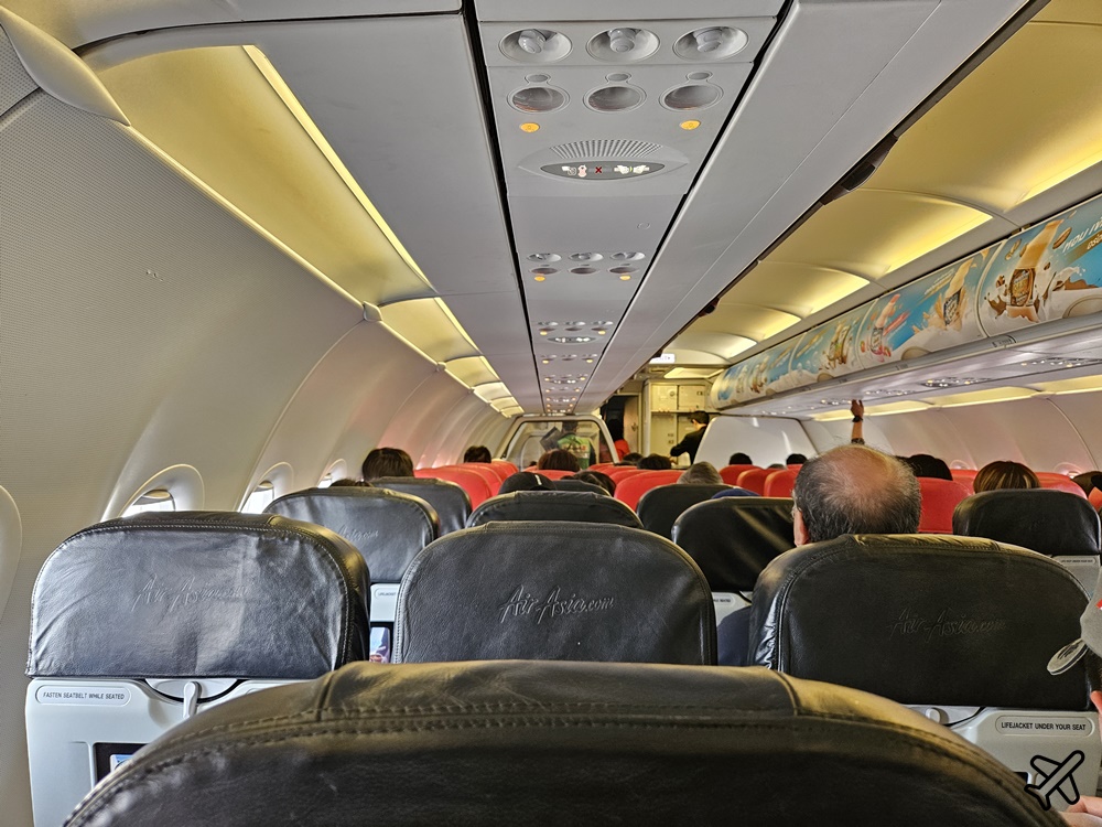 泰國亞洲航空評價 便宜沖繩機票 台北桃園TPE-沖繩OKA 開箱FD230、FD231 沖繩自由行從飛行開始