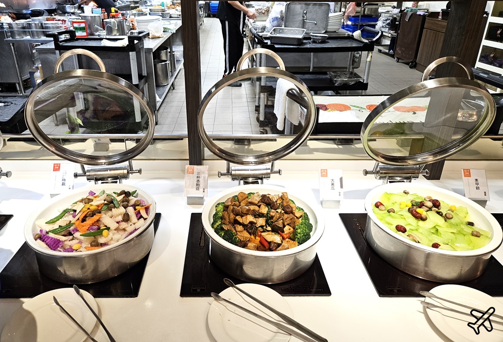 2026台南美食 活佛素食餐廳 台南素食吃到飽 素食版的饗食天堂 平日晚餐