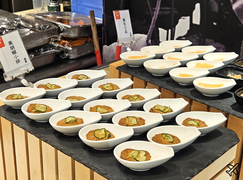 2026台南美食 活佛素食餐廳 台南素食吃到飽 素食版的饗食天堂 平日晚餐
