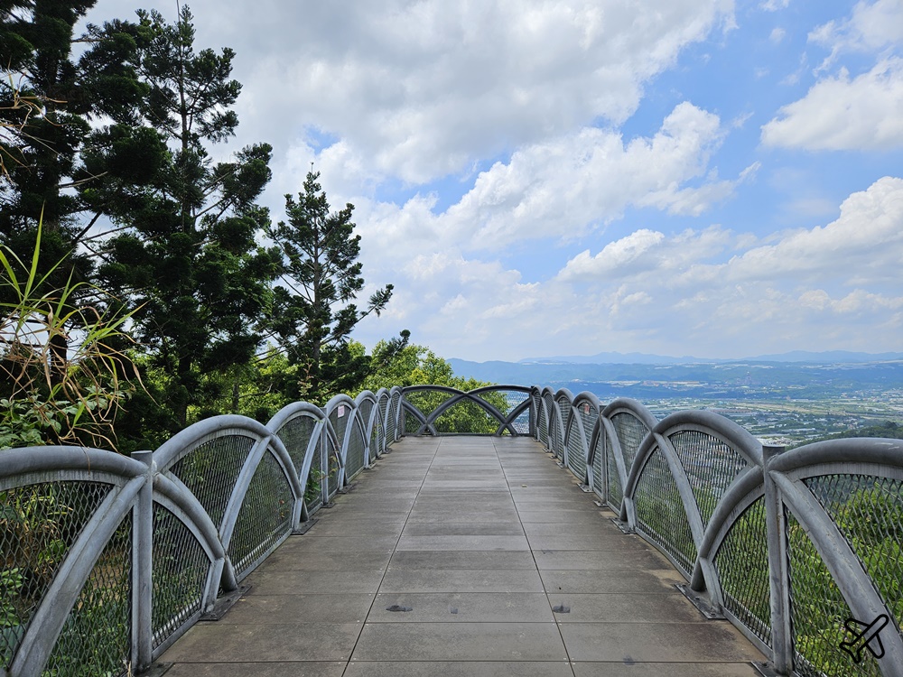 南投景點 虎頭山觀景台/虎嘯山嵐飛行場 俯瞰埔里盆地