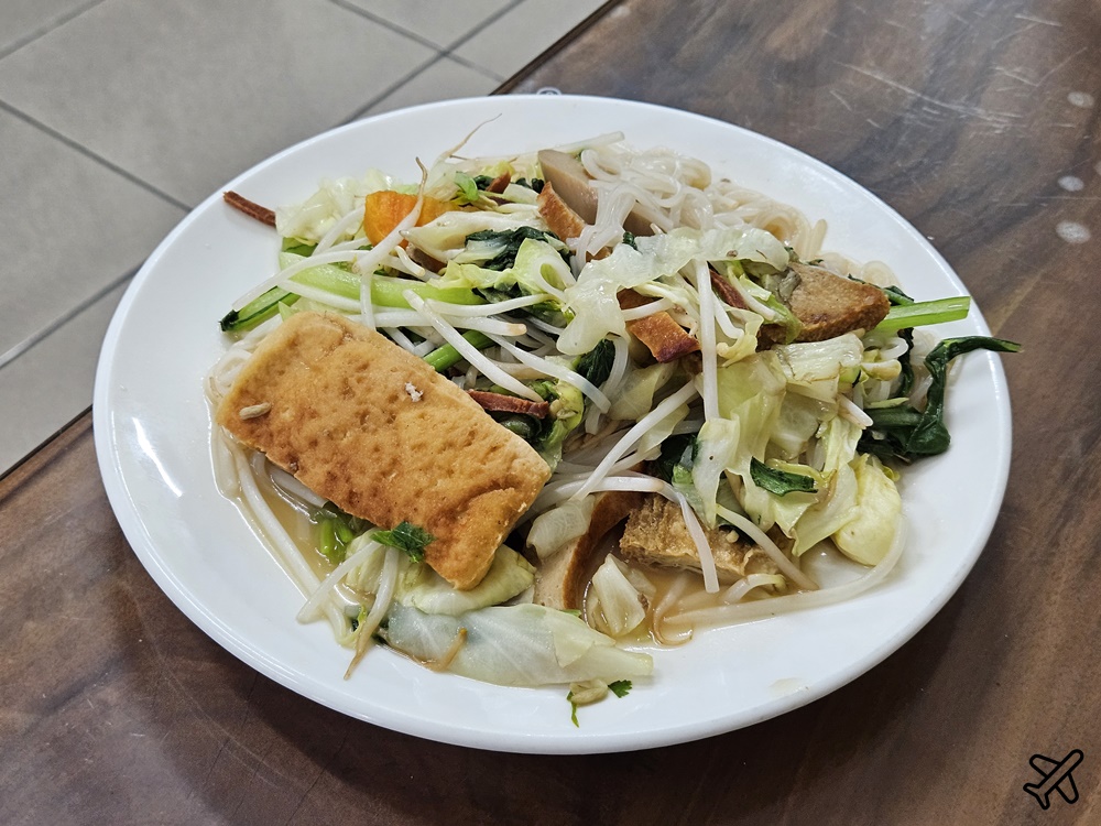 埔里美食 阿深越南素食料理 越南法國麵包、生春捲好吃 南投美食推薦