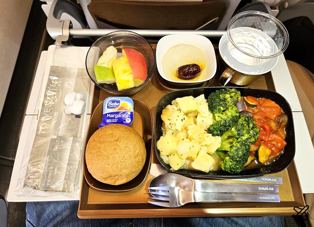 2026星宇航空 台北桃園TPE-東京成田NRT A330經濟艙飛機餐 開箱JX804 2026星宇航空 台北桃園TPE-東京成田NRT A330經濟艙飛機餐 開箱JX804