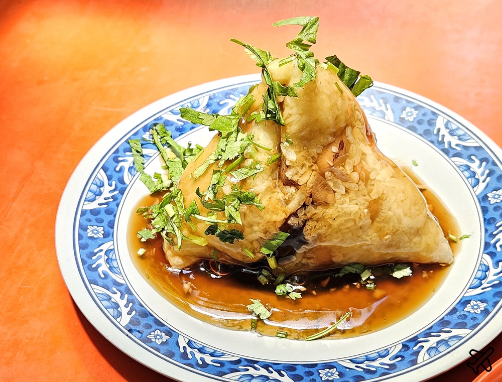 東港美食 東港黑食堂 鮪魚飯湯、肉粽、肉羹都好吃