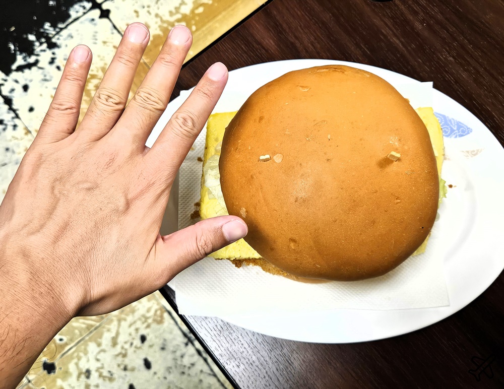 台南美食 豬排專賣店 超大漢堡 成大學生最愛