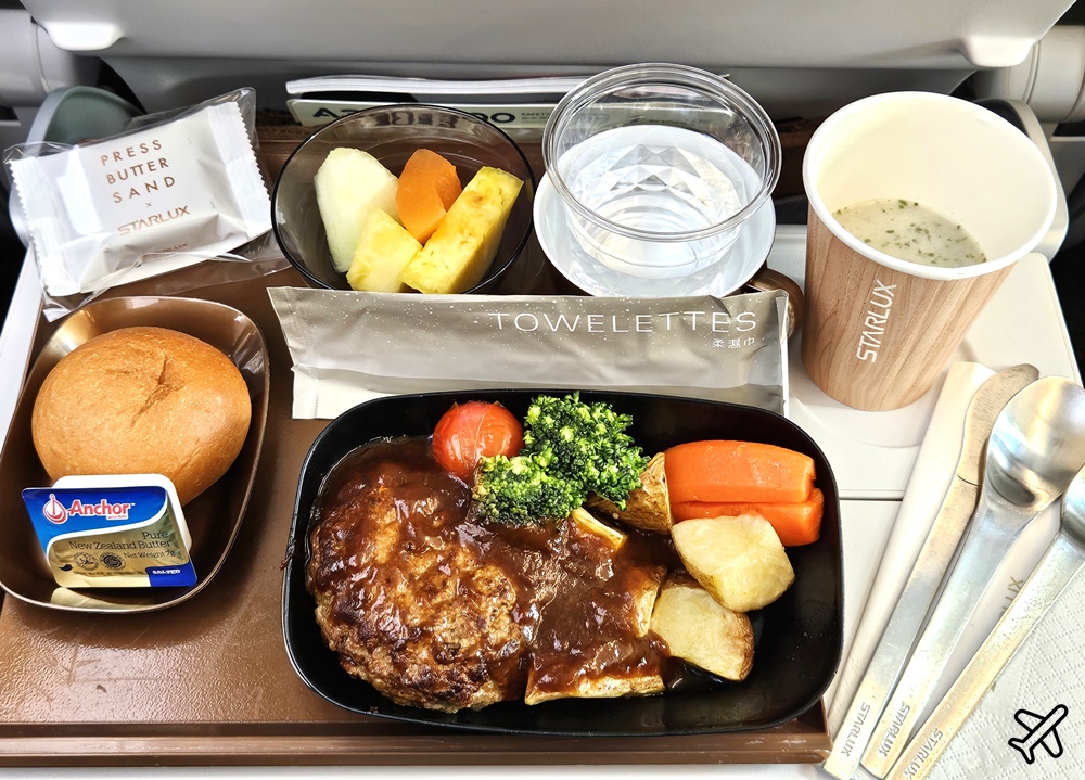 星宇航空評價 東京成田NRT-台北桃園TPE 星宇航空A350經濟艙飛機餐 開箱JX803