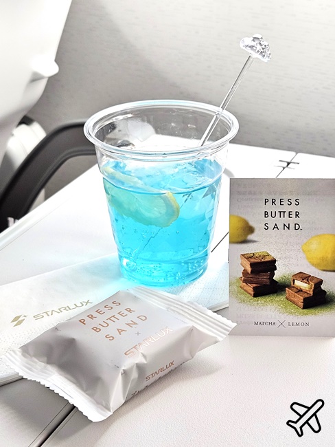 星宇航空評價 東京成田NRT-台北桃園TPE 星宇航空A350經濟艙飛機餐 開箱JX803