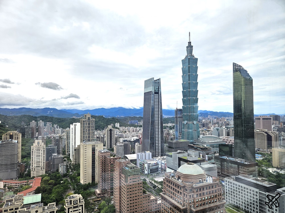 網站熱門文章：台北美食 KA SKY COFFEE 台北信義區33樓高空景觀咖啡廳 富邦信義A25園區