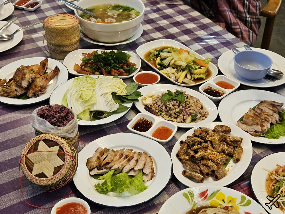 泰國考艾美食 米其林必比登推薦餐廳 Penlaos Khaoyai 伊善與寮國料理 泰國旅遊推薦