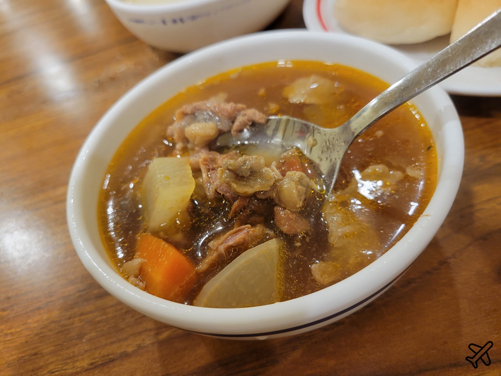 高雄美食 紐西蘭牛排 六合夜市美食 高雄老牌牛排館