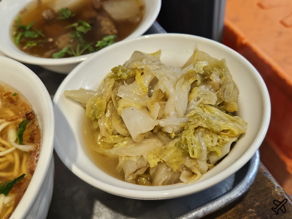 台北美食 北北車滷肉飯 台味排骨酥湯、滷肉便當 台北車站餐廳推薦