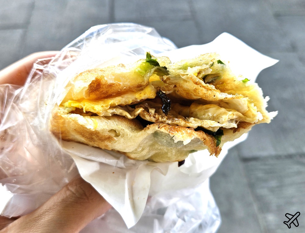 台東美食 黃記蔥油餅海邊店 九層塔系蔥油餅 台東海濱公園騎腳踏車順路吃蔥油餅