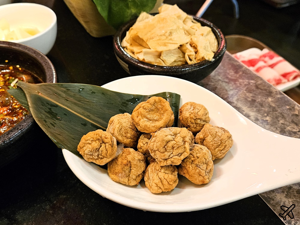 桃園美食 老四川巴蜀麻辣燙桃園店 桃園麻辣火鍋推薦 藝文特區美食