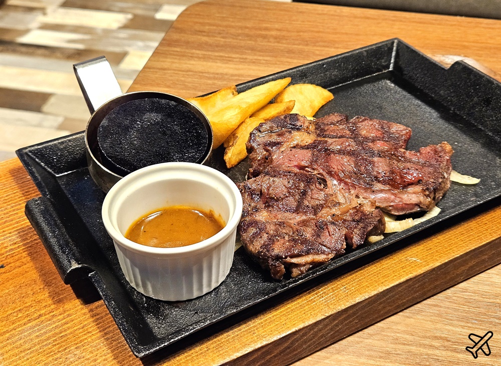 桃園美食 橫濱牛排桃園統領廣場店 咖哩飯、牛丼、生菜沙拉 自助吧吃到飽