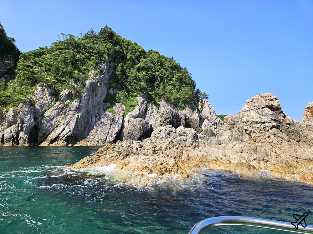 日本旅遊 鳥取景點 浦富海岸島巡遊船 山陰海岸地質公園 鳥取自由行推薦 日本旅遊 鳥取景點 浦富海岸島巡遊船 山陰海岸地質公園 鳥取自由行推薦