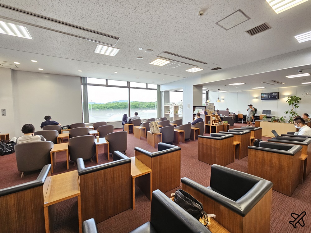 2026鳥取米子鬼太郎機場 交通、商店、餐廳、JCB貴賓室 米子機場懶人包 鳥取自由行推薦 2026鳥取米子鬼太郎機場 交通、商店、餐廳、JCB貴賓室 米子機場懶人包 鳥取自由行推薦