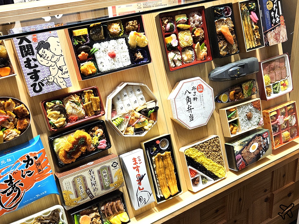 日本岡山美食 JR岡山車站便當店 火車便當選擇也太多了吧 @AJ的旅行地圖