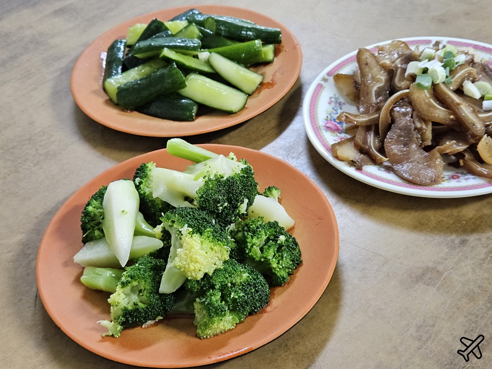 萬里美食 順錸小吃 平價小吃店 羊肉炒飯好吃