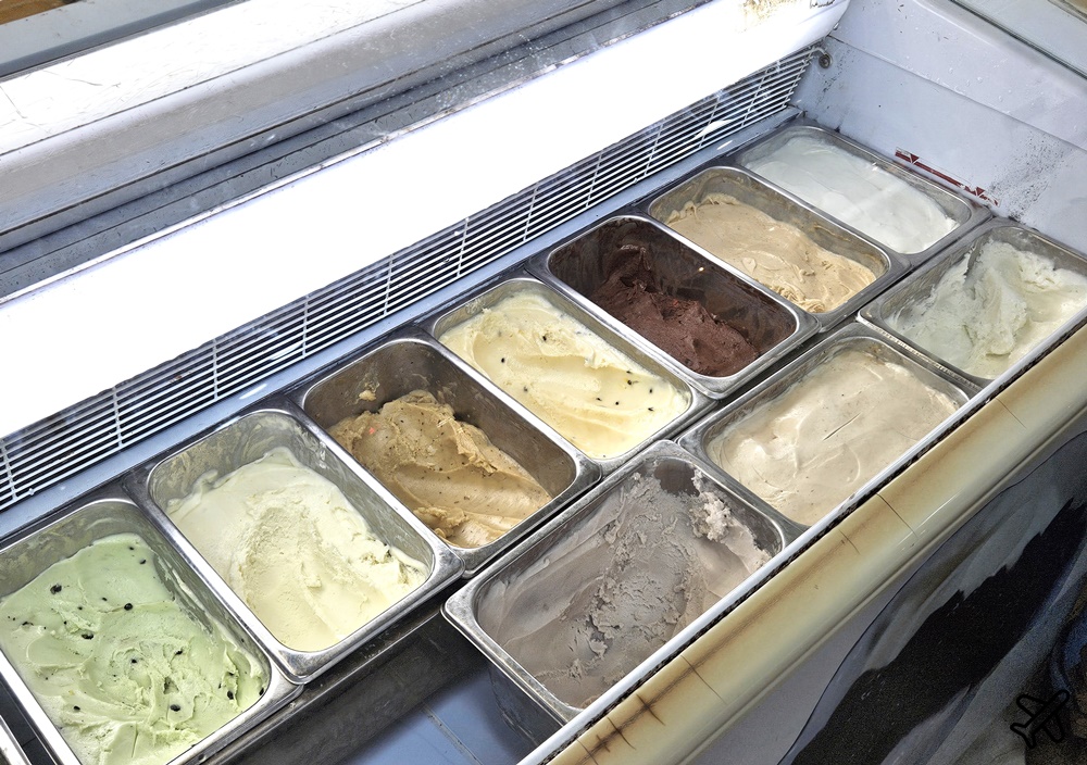 花蓮美食 河南砂鍋手工扯麵 便宜大碗的牛肉麵、明新冰菓店 剉冰好吃