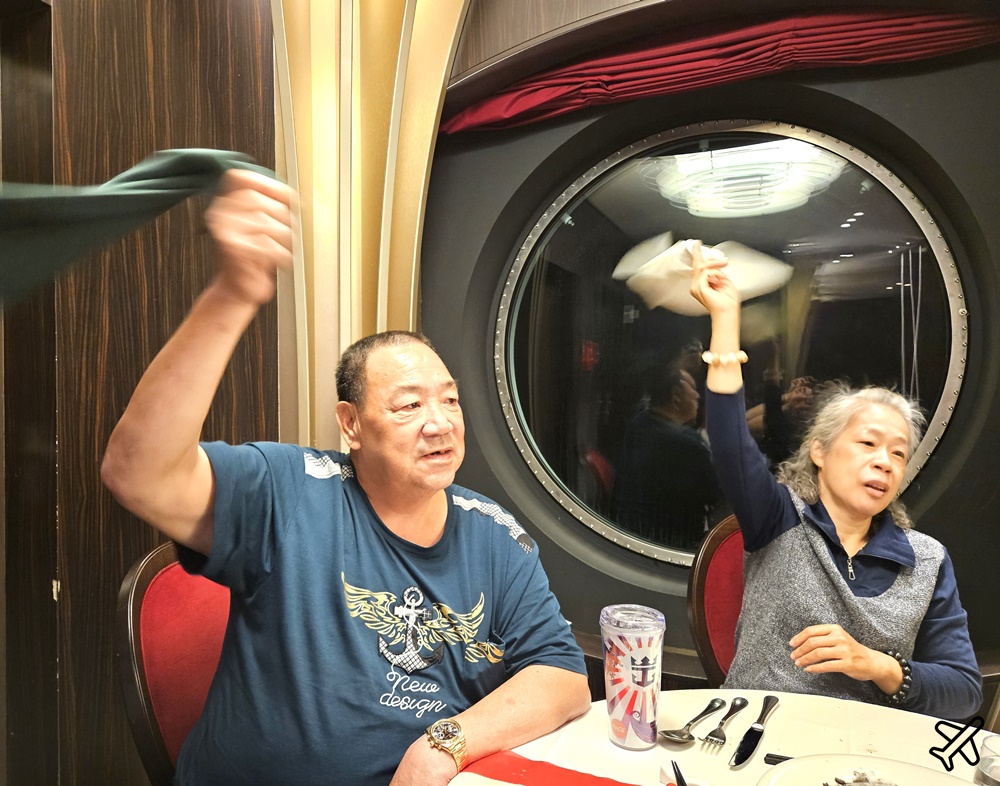 2026地中海榮耀號吃什麼? 櫻桃餐廳 主餐廳菜單與龍蝦之夜