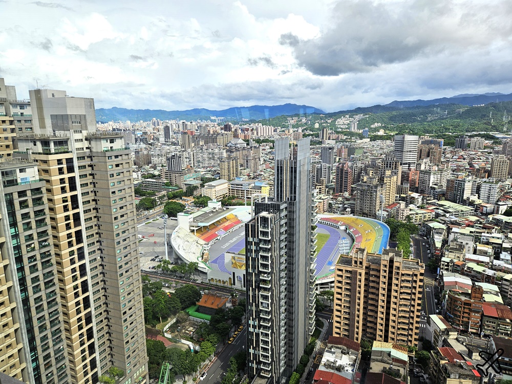 板橋景點 新北市政府大樓觀景瞭望台 免費觀景台 台北景點推薦