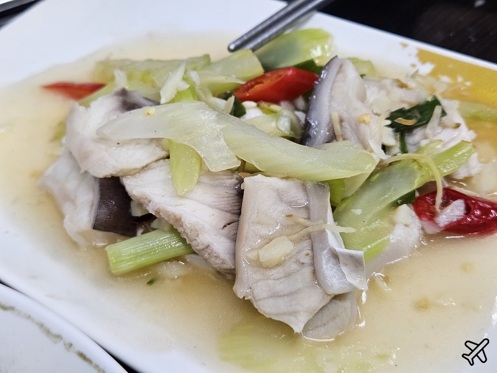 東港美食 討海人肉燥飯 平價東港海產店、小吃店 東港餐廳推薦