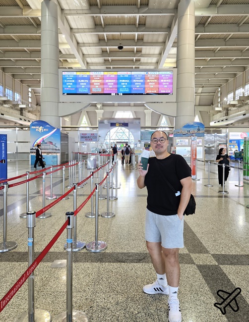 香港快運評價 高雄-香港 開箱UO131經濟艙 便宜香港機票
