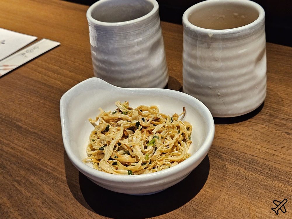 台中美食 空也素麵食 清蒸臭豆腐、麻辣乾麵好吃 台中素食餐廳推薦