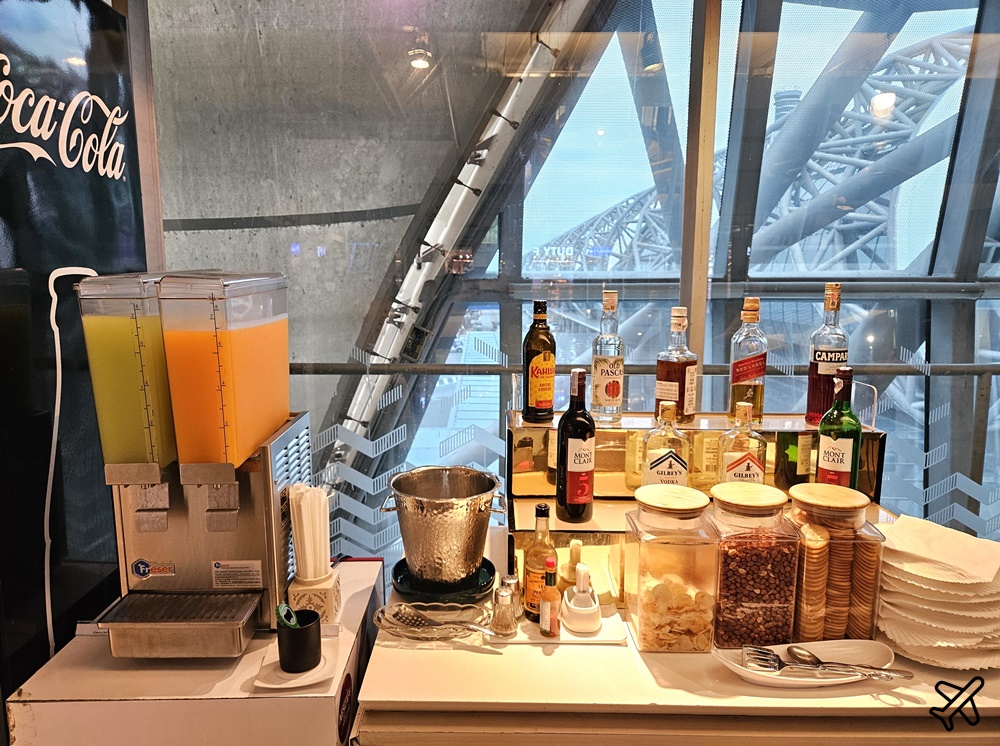曼谷機場 免費JCB貴賓室 Miracle Business Class Lounge 奇蹟貴賓室F區 泰國旅遊推薦