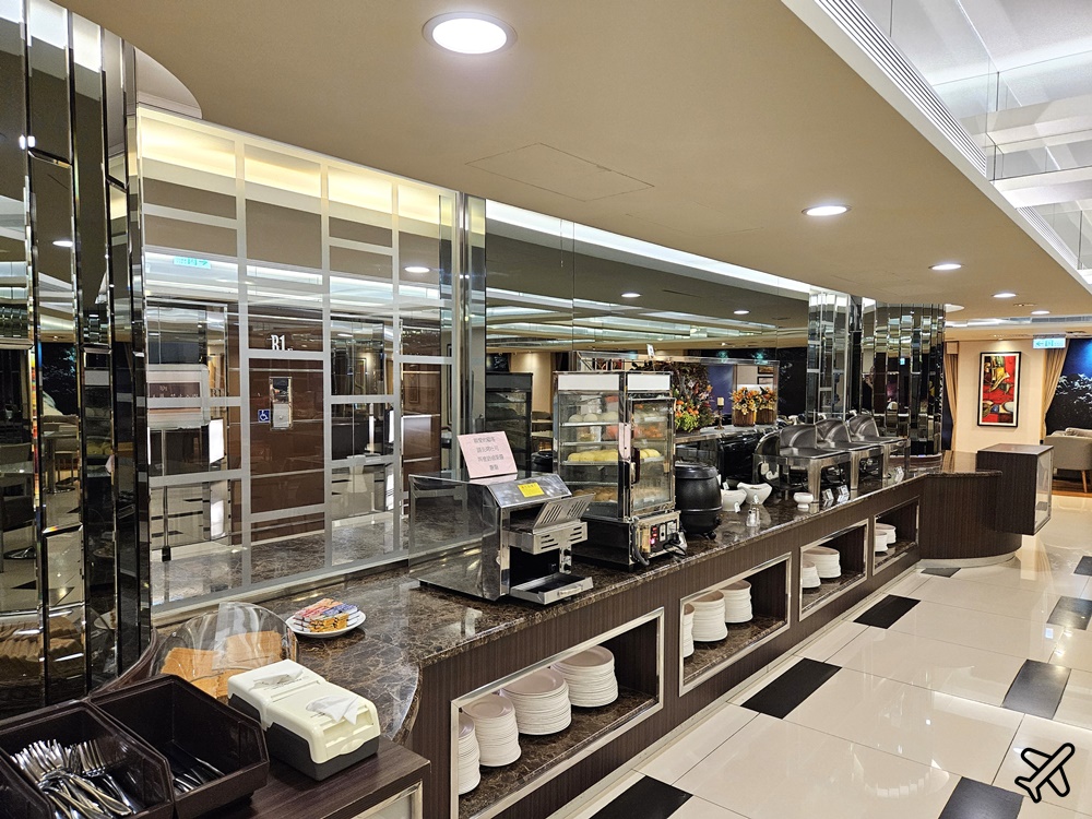 停業整修中 2026高雄住宿 盛薈飯店 便宜高雄住宿 雙人房、早餐 近高雄車站
