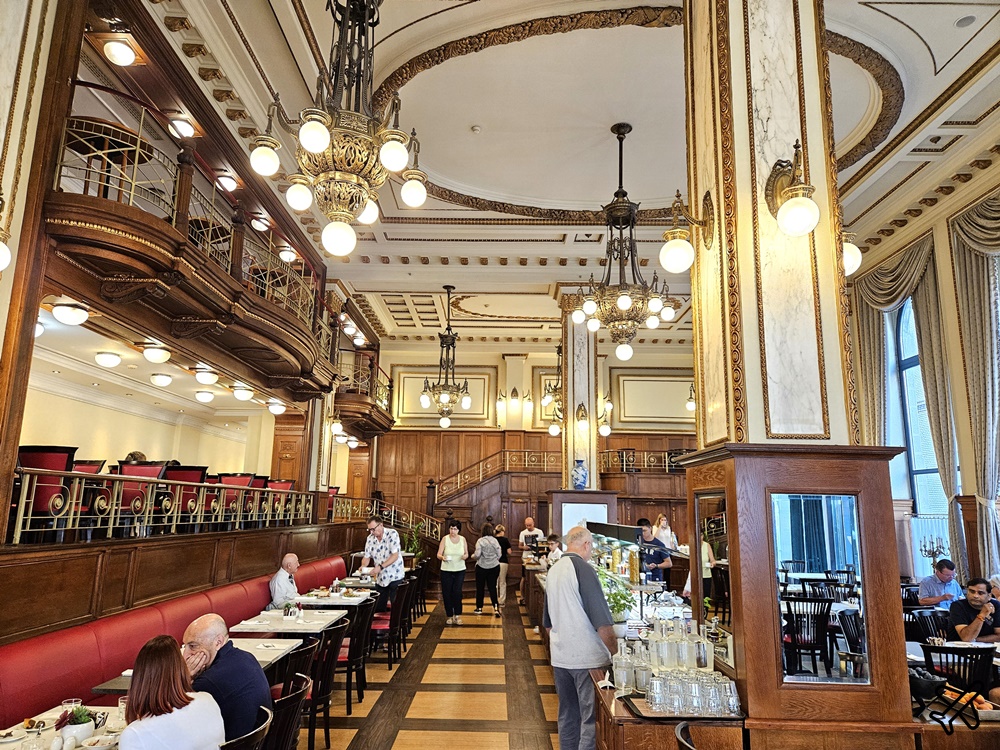 2026布達佩斯住宿 布達佩斯市中心莫凡彼瑞享酒店 雙人房、早餐 匈牙利旅遊推薦