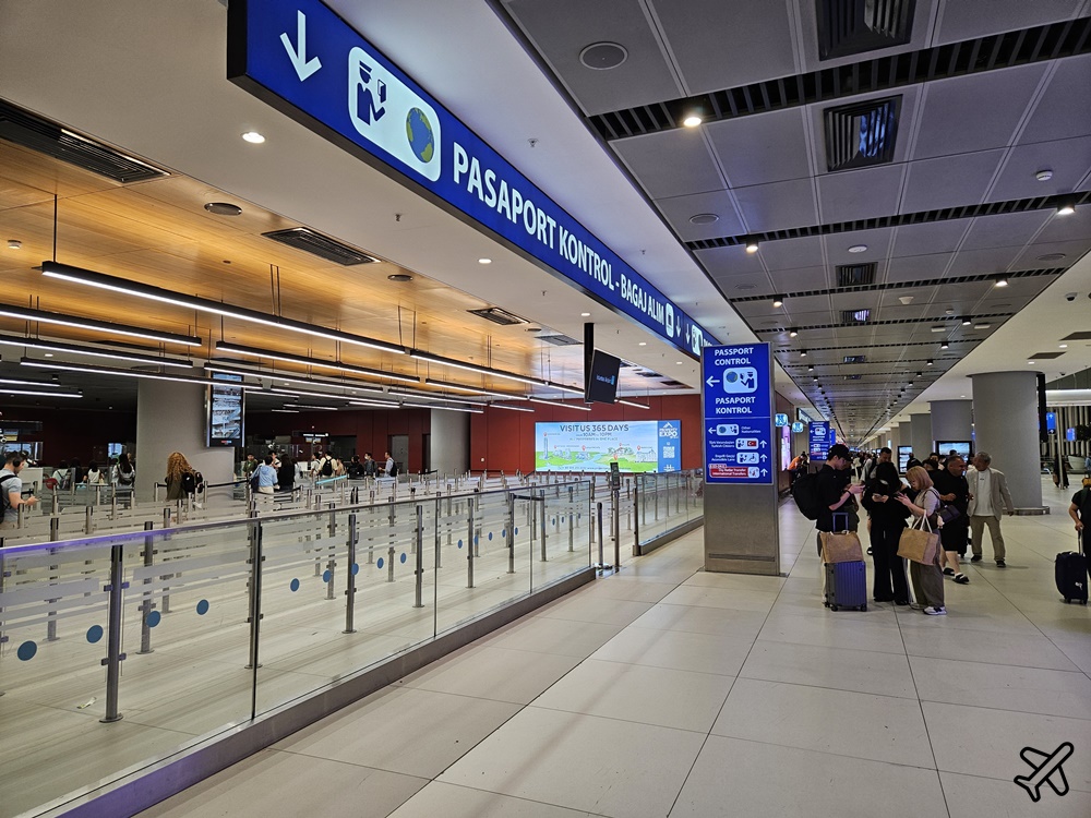 土耳其航空 香港-伊斯坦堡 經濟艙飛機餐 777-300 開箱TK71
