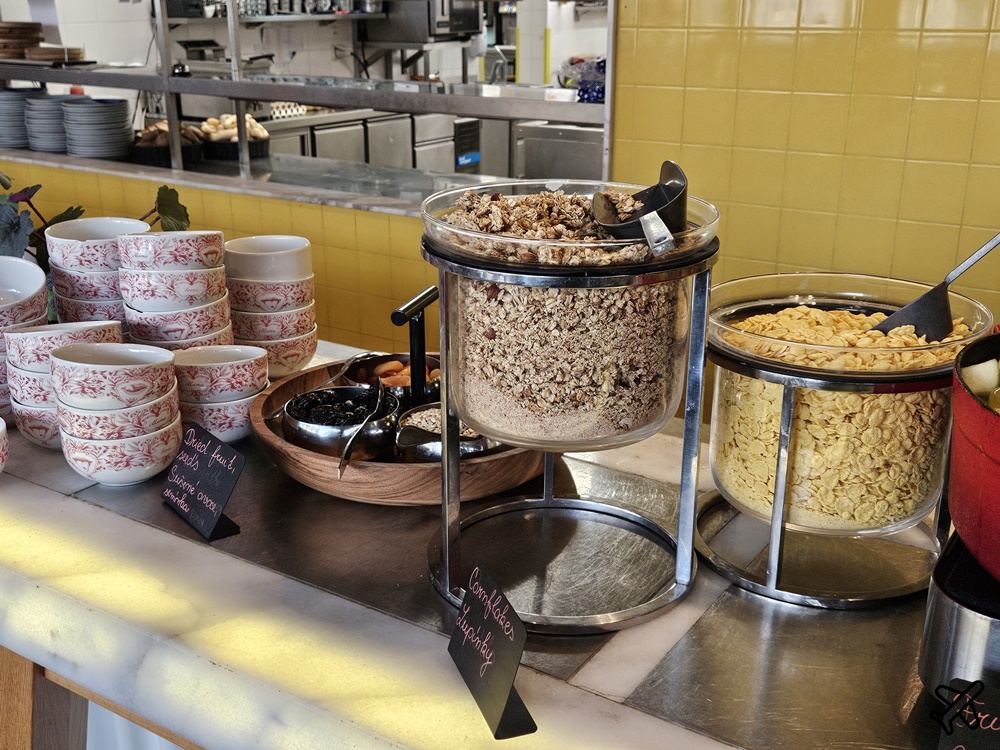 2026布拉格住宿 布拉格媽媽庇護飯店 早餐 布拉格設計飯店 布拉格自由行推薦