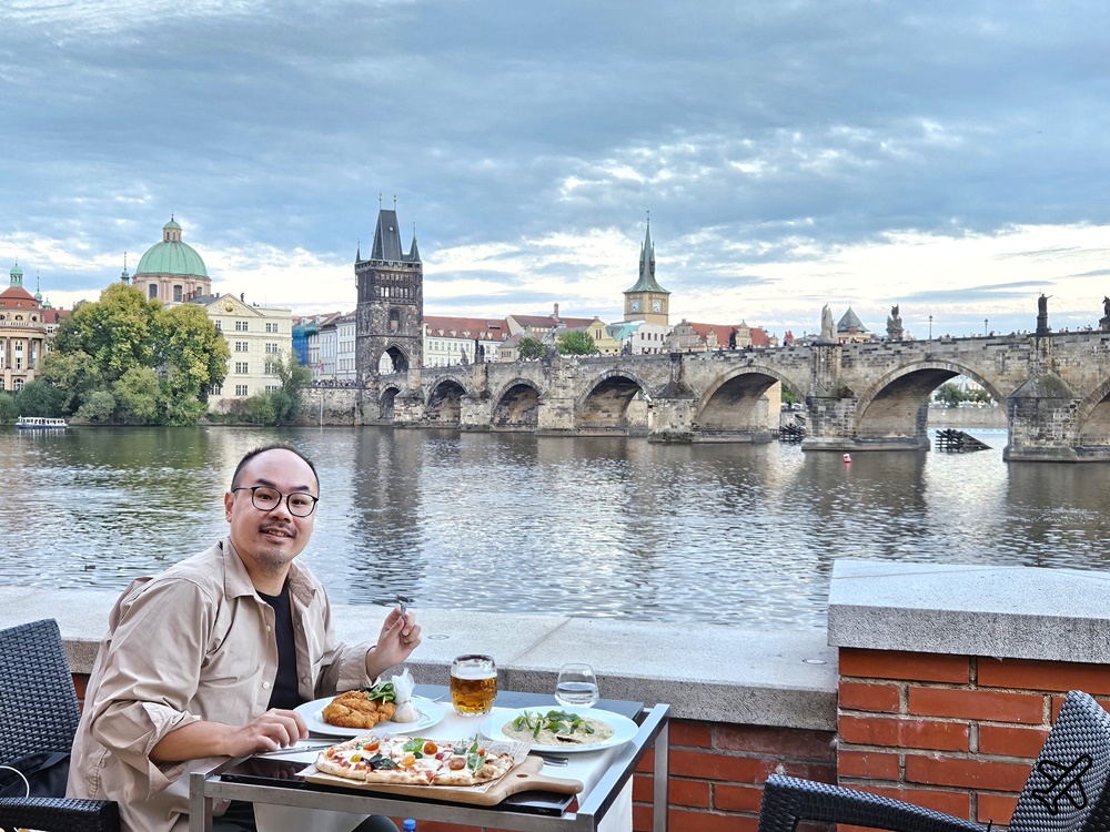 2026布拉格美食 查理大橋景觀餐廳 BRICK’S | Hergetova Cihelna 布拉格景點