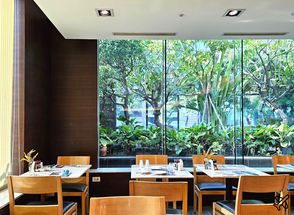 即時熱門文章：台中長榮桂冠酒店早餐 長榮桂冠自助餐 台中住宿推薦