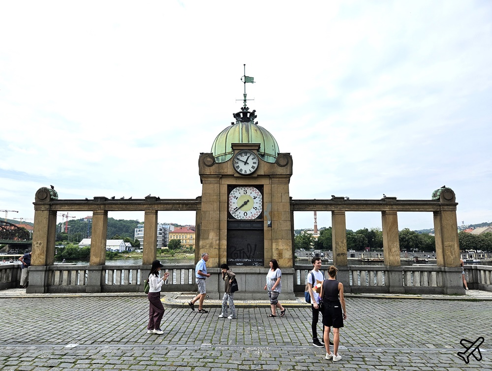布拉格景點 納普拉夫卡河畔農夫市場 / 布拉格週六市集 捷克旅遊