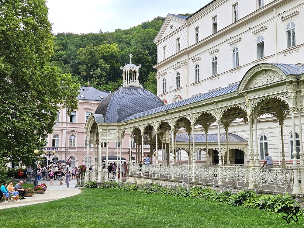 捷克旅遊 卡羅維瓦利 Karlovy Vary 捷克溫泉鎮 世界文化遺產