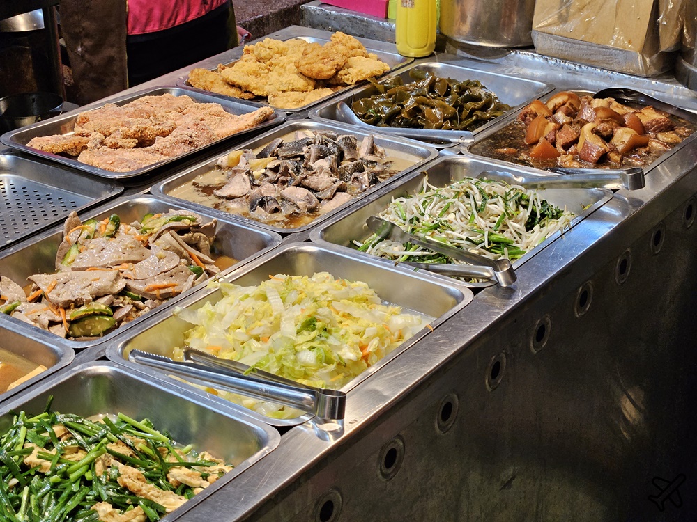 東港美食 黑祥鮮魚湯 東港人吃的海產熱炒店 屏東美食