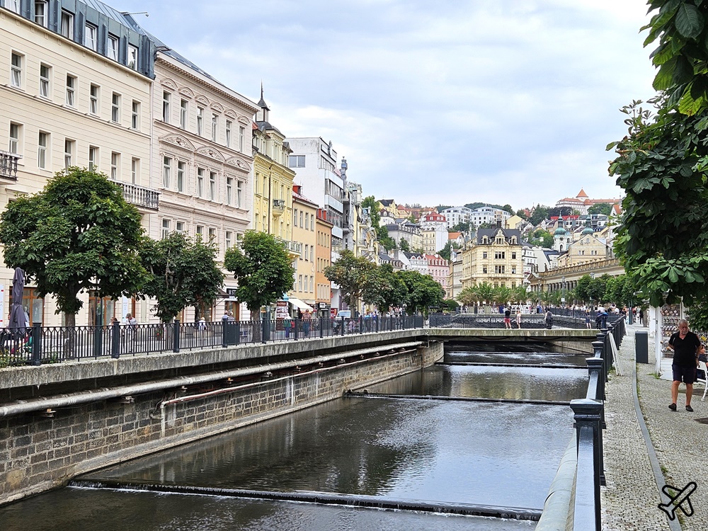捷克旅遊 卡羅維瓦利 Karlovy Vary 捷克溫泉鎮 世界文化遺產