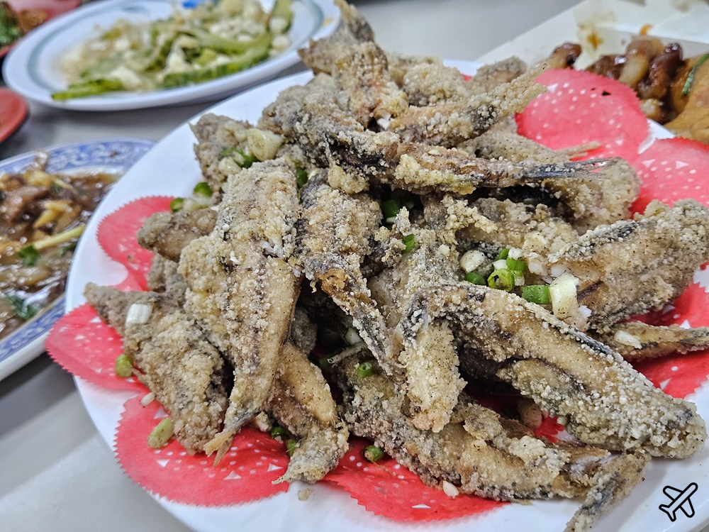 東港美食 黑祥鮮魚湯 東港人吃的海產熱炒店 屏東美食