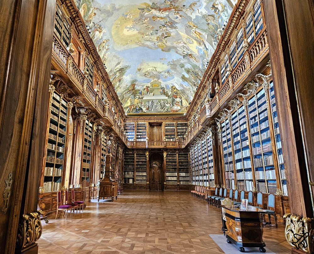 布拉格景點 斯特拉霍夫修道院圖書館 布拉格最美圖書館之一 捷克旅遊