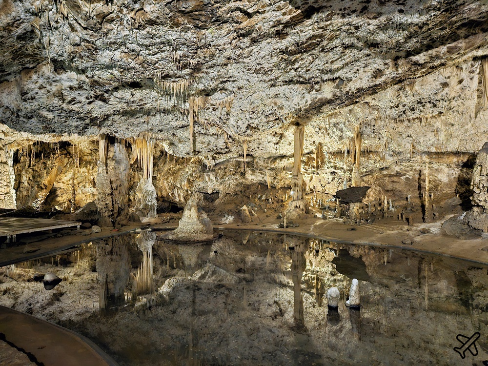 捷克旅遊 鐘乳石洞地下探險 Punkva caves 布爾諾近郊景點