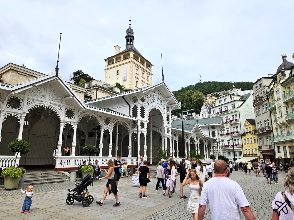 捷克旅遊 卡羅維瓦利 Karlovy Vary 捷克溫泉鎮 世界文化遺產